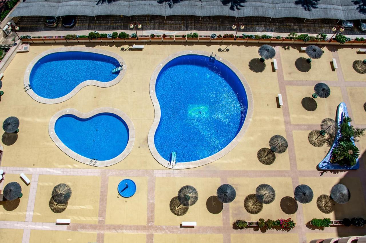 Apartamentos Zafiro Calp Extérieur photo